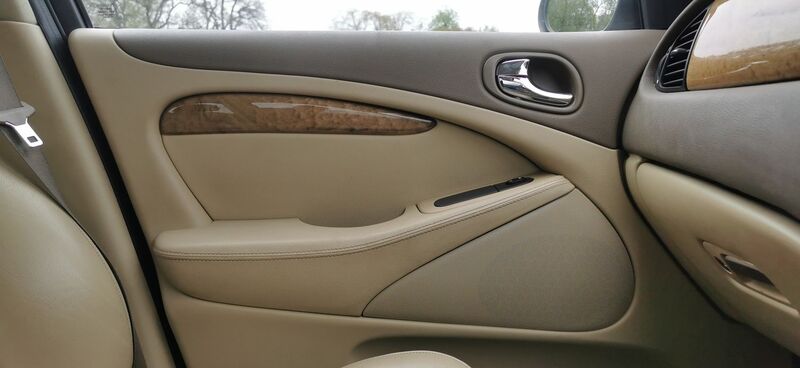 JAGUAR S-TYPE 2.7D V6 SE 4dr 2007