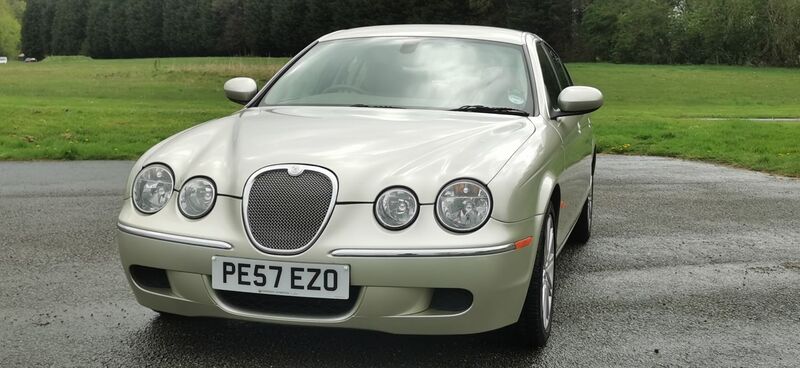 JAGUAR S-TYPE 2.7D V6 SE 4dr 2007