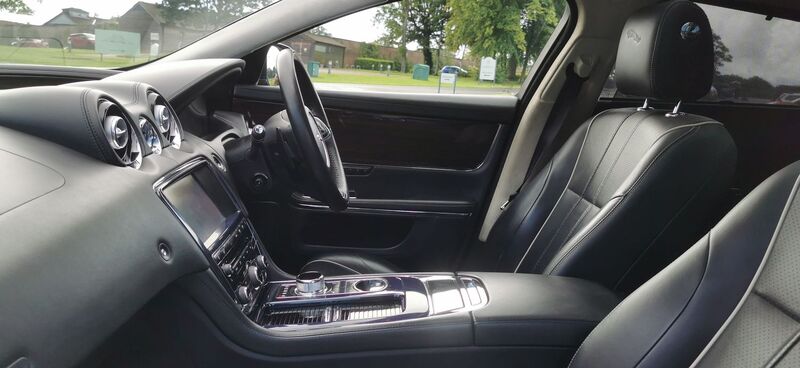 JAGUAR XJ 5.0 V8 Portfolio Auto 4dr LWB 2011