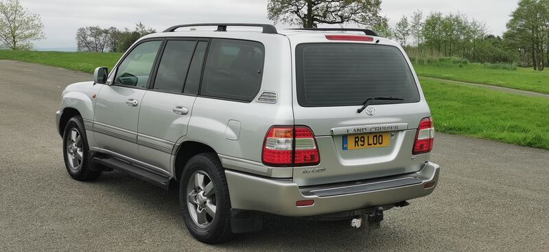 TOYOTA LAND CRUISER AMAZON 4.2 TD 5dr 2005