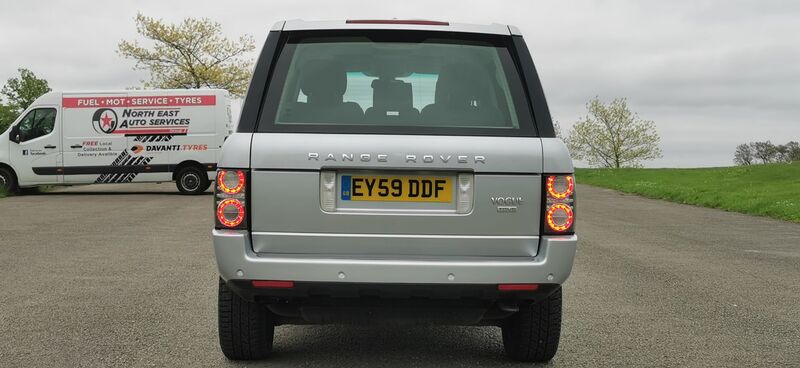 LAND ROVER RANGE ROVER 3.6 TD V8 Vogue Auto 4WD Euro 4 5dr 2009