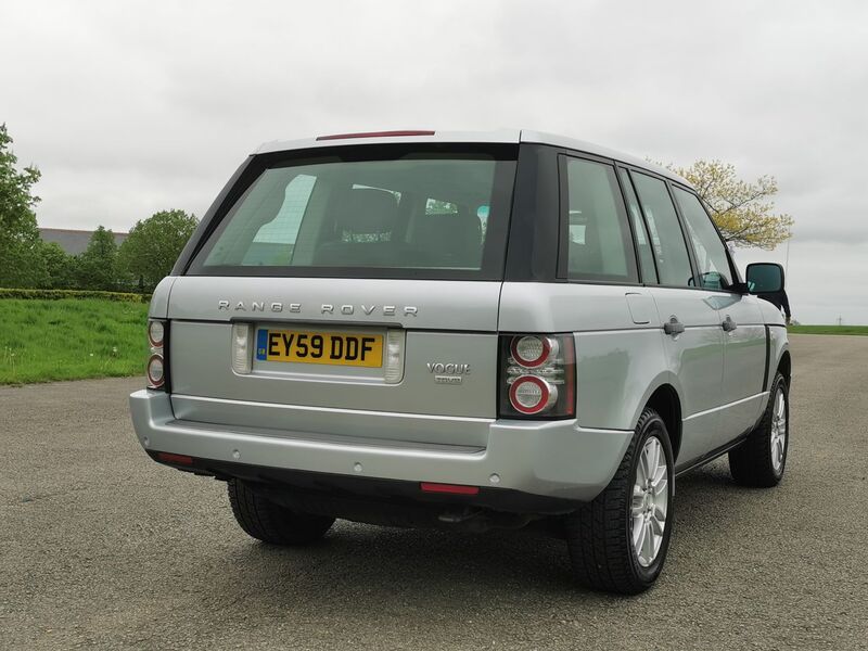 LAND ROVER RANGE ROVER 3.6 TD V8 Vogue Auto 4WD Euro 4 5dr 2009