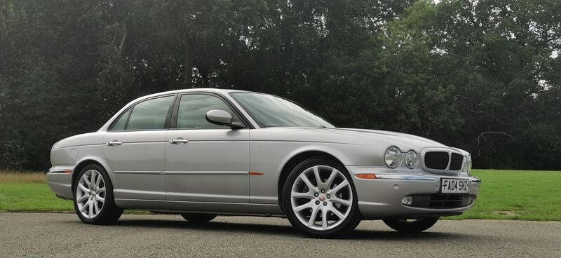 JAGUAR XJ XJ6 3.0 SE 4dr 2004