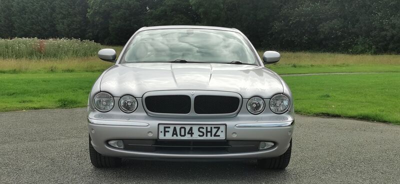 JAGUAR XJ XJ6 3.0 SE 4dr 2004