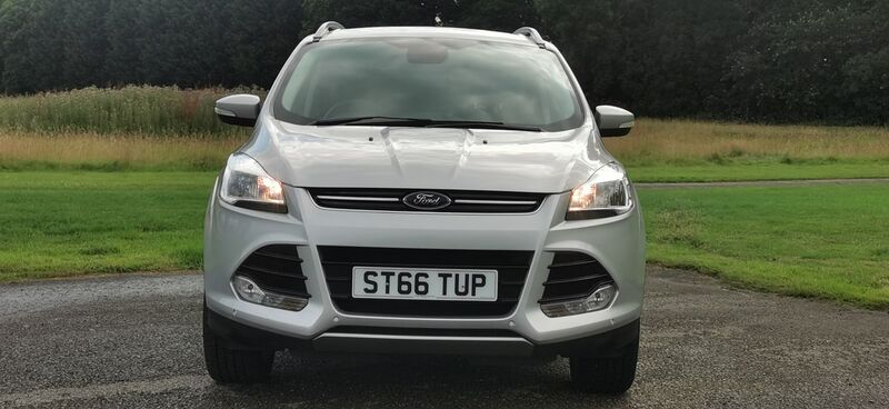 FORD KUGA 2.0 TDCi Titanium AWD Euro 6 ss 5dr 2016