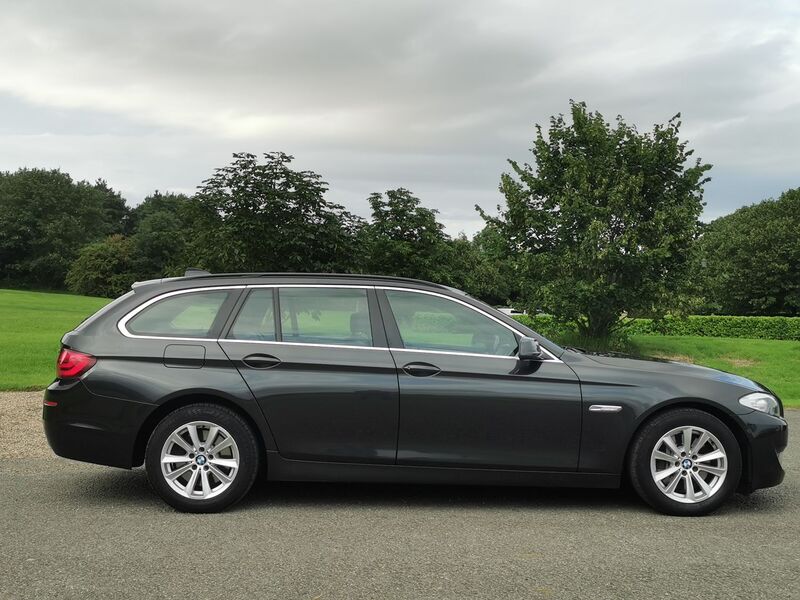 BMW 5 SERIES 3.0 530d SE Touring Auto Euro 5 ss 5dr 2013