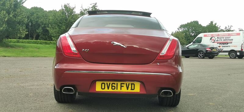 JAGUAR XJ 3.0d V6 Portfolio Auto Euro 5 4dr 2011