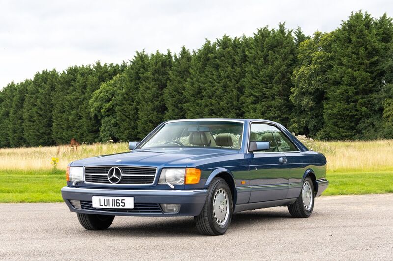 MERCEDES-BENZ SEC SERIES C126 560 SEC Flagship Coupe 2dr 1990