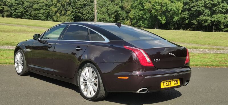 JAGUAR XJ 3.0d V6 Portfolio Auto Euro 5 ss 4dr LWB 2013