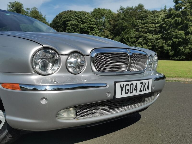 JAGUAR XJ 3.0 SE 4dr 2004