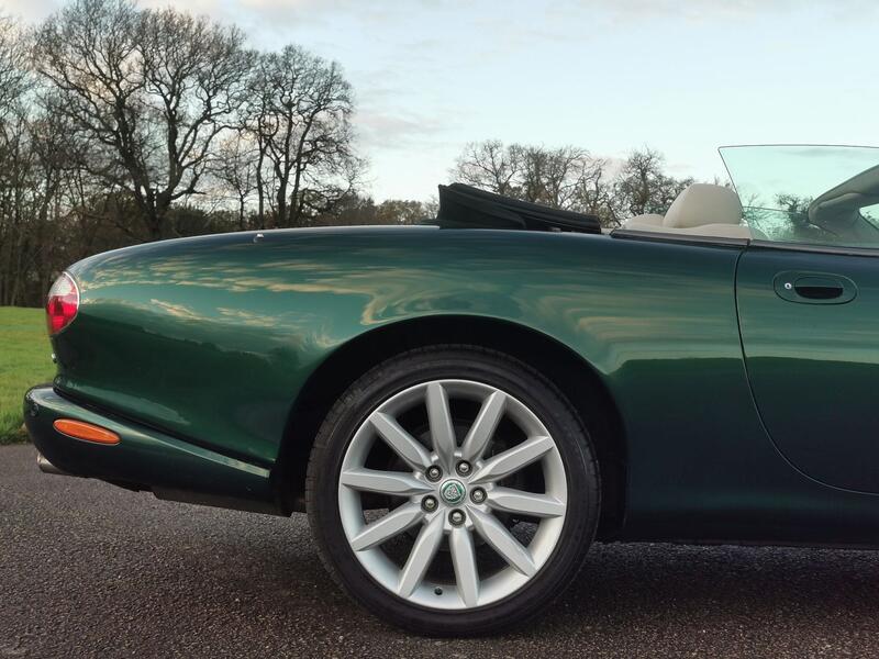 JAGUAR XK8 4.2 2dr Convertible Auto 2004