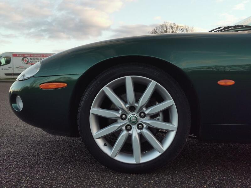 JAGUAR XK8 4.2 2dr Convertible Auto 2004