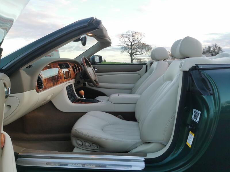 JAGUAR XK8 4.2 2dr Convertible Auto 2004