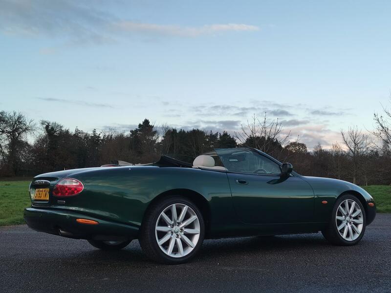 JAGUAR XK8 4.2 2dr Convertible Auto 2004