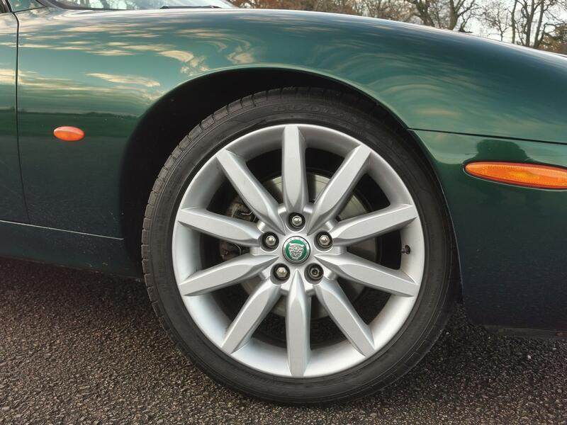 JAGUAR XK8 4.2 2dr Convertible Auto 2004