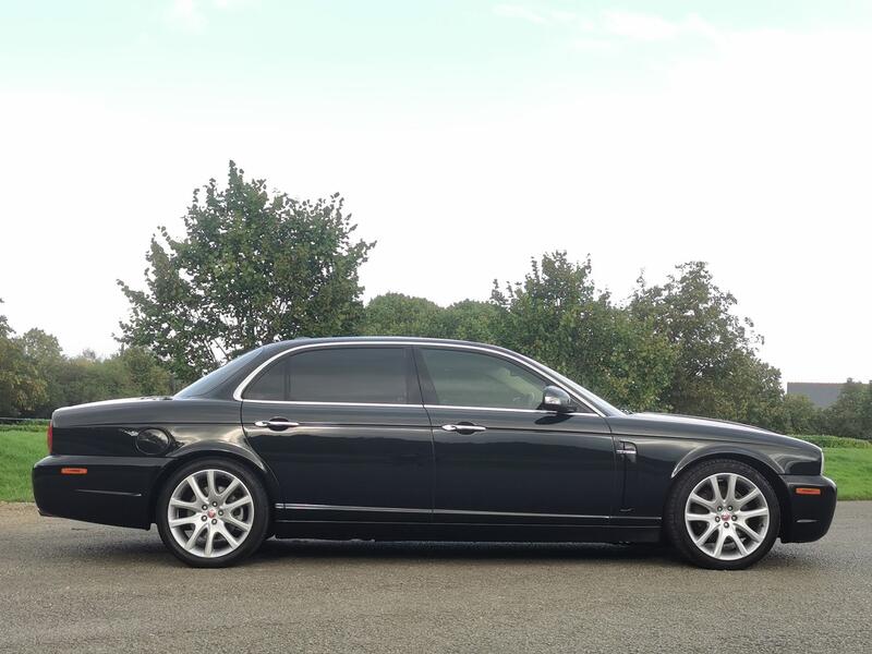 JAGUAR XJ 2.7 TD Sovereign LWB Saloon 4dr 2008